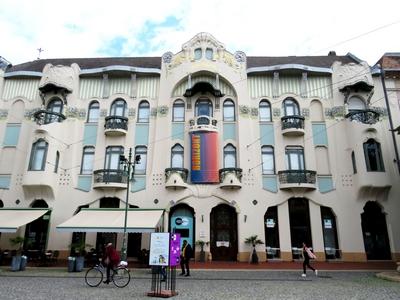 Art Nouveau Palace - REÖK - Szeged-stock-foto