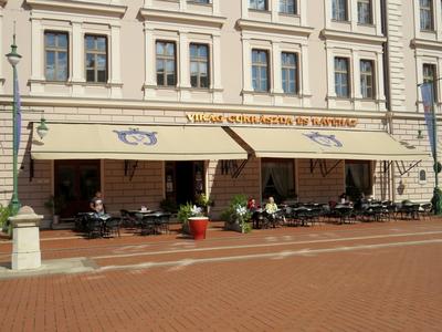 Szeged most famous Confectionary -. Virág Confectionary-stock-foto