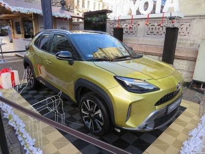 Toyota's Christmas offer at the Budapest Winter Fair: Yaris Cross.-stock-foto
