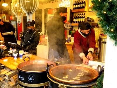 Mulled wine - Winter Fsir - Budapest-stock-foto