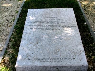 Grave of Hungarian soldiers killed in 1919 by romanian army - Hatvan-stock-photo