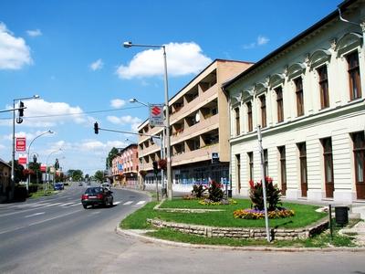 Main Street of Hatvan - Hungary-stock-foto
