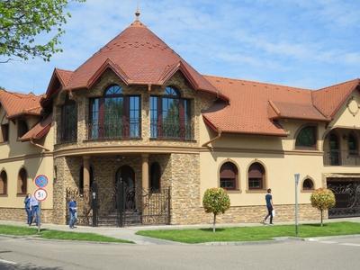 Building in Bercsényi street - Jászberény - Hungary-stock-photo