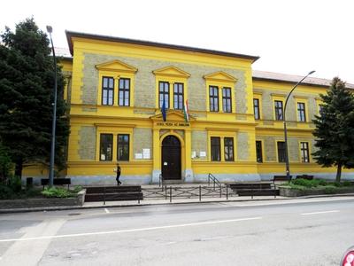 Lehel leaderr School - Jászberény - Hungary-stock-foto
