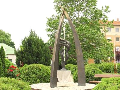 Monument 1956 revolution - HUngary - Nagykáta-stock-foto