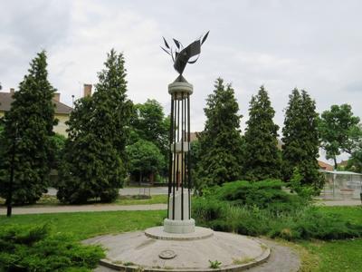 WWII monument - Nagykáta - Hungary-stock-foto