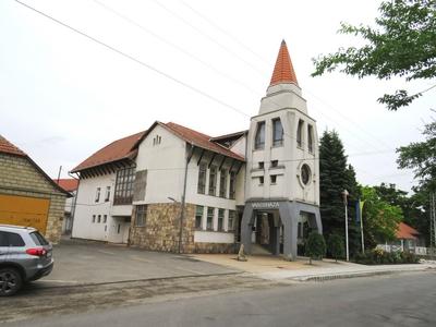 City Hall -Tápiószele - Hungary-stock-foto