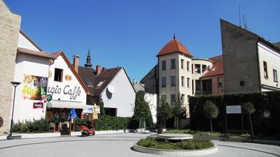 Baja - Rózsavölgyi square - Hungary-stock-foto