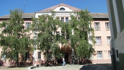 Baja - King Béla Third high school - Hungary-stock-foto