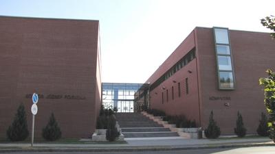 Baja - College and Library - Hungary-stock-foto