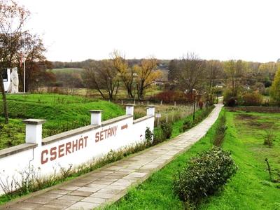 The Cserhát promenade in Bér - Excursion - Hungary-stock-foto