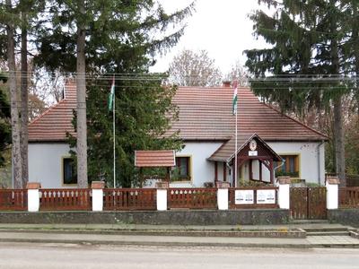 The village hall of Bér in Nógrád county - Hungary-stock-foto
