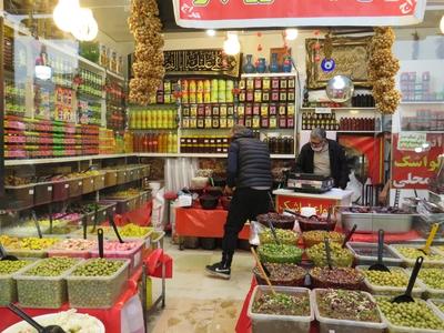 Tehr an - Grand Bazaar - Shop-stock-photo