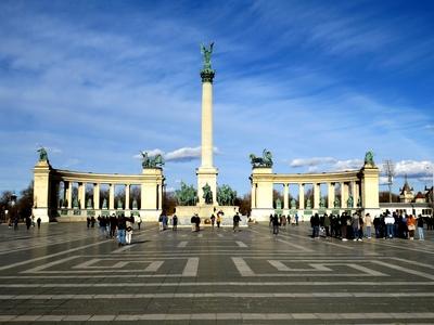 Square of Heroes - Budapest - Hungary-stock-foto