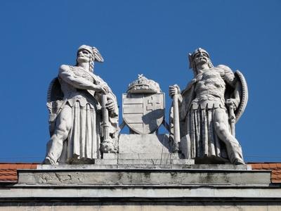 Facade decoration Girl College - Sátoraljaújhely - Hungary-stock-foto