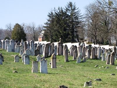The Jewish cemetery - Sátoraljaújhely - Hungary-stock-foto