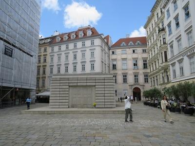Holocaust memorial - Vienna - Juden Square-stock-foto