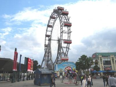 Big wheel - Vienna - Prater - Amusement-stock-foto