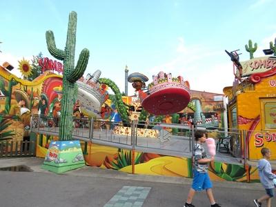 Prater - Vienna - Sombrero carousel - Amusement-stock-foto