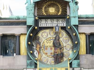 The Ancker Clock (Ankeruhr) on the Hoher Markt square - Vienna-stock-foto