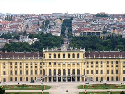 Vienna - View - Schönbrunn Castle - City panorama-stock-foto