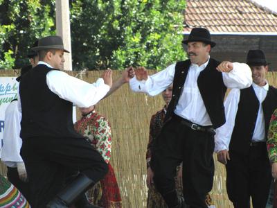 Hungarian folk dance Mezőkövesd.-stock-photo