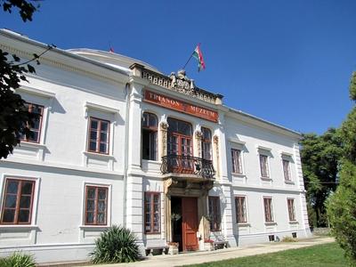 Trianon Museum - Zichy Castle - Várpalota - Hungary-stock-foto