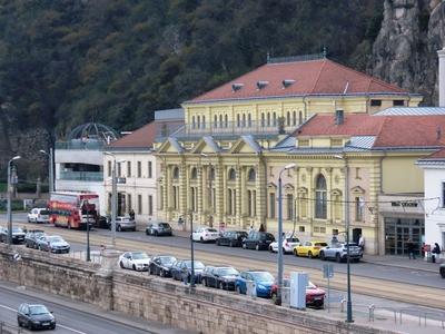 Rudas spa - Budapest - Gellért Hill-stock-foto