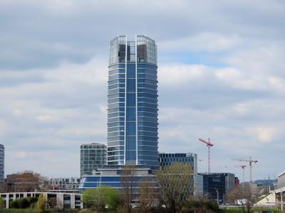 Skyscraper - Budapest - Mol Campus-stock-foto