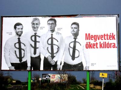 Government propaganda poster - Opposition - Hungary-stock-foto