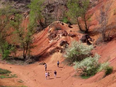 Gánt - Bauxit mining site - Hungary-stock-foto