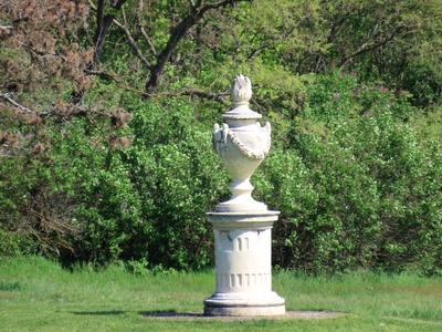 Statue in the park of Esterházy Castle - Csákvár - Hungary-stock-foto