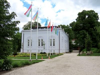 The Ybl villa - Budapest - Turkish Council-stock-foto