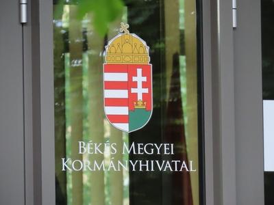 Emblem Couny Government Office of Békés - Békéscsaba - Hungary-stock-foto