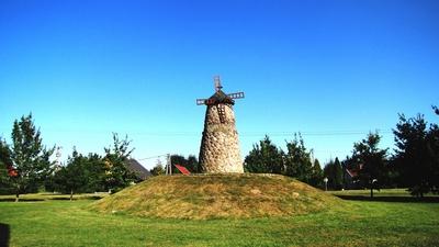 Geographical center of Hungary - Szarvas-stock-foto