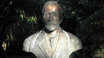 Bust of Bolza Pál - Szarvas - Arboretum founder - Hungary-stock-photo
