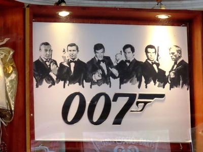 Actors playing James Bond 007 - Photographies - Gyíula-stock-photo
