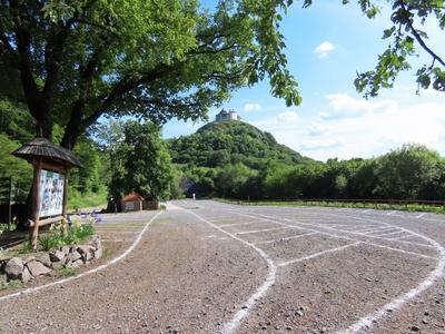Car park at the foot of Füzér Castle Hill - Hungary-stock-foto