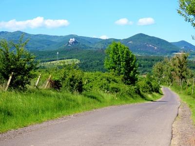 Füzér Castle - Hungary-stock-foto