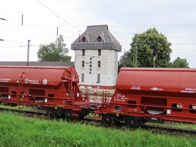 Tokaj - Railwa station - Grain wagons - Hungary-stock-foto