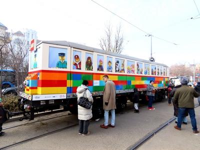 Lego puzzle tram - Budapest-stock-foto