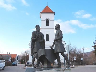 Batthyány Lajos and Móga János statue - Sukoró - Hungary - 1848-stock-foto