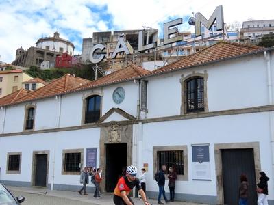 The Cálem winery - Porto - Portugal-stock-foto
