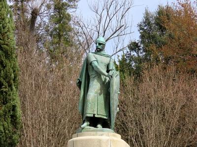 Statue of Afonso Henriques  founder of Portugal - Guimarães-stock-foto