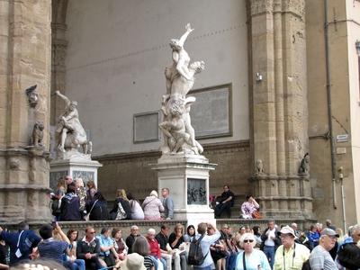 Loggia dei Lanzi - Girenze - Florence - Rape of the Sabine Women-stock-foto