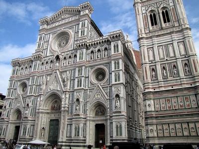 Florence Dom - Firenze - Santa Maria del Fiore Cathedral ang Giotto's bell Tower-stock-foto