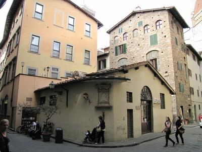 Downtown street in Florence - Via dello Studio-stock-foto