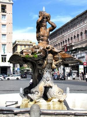 Tritone Fountain - Rome - Bernini-stock-foto