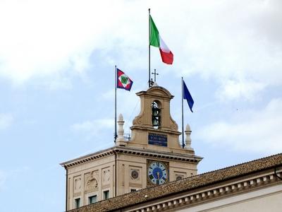 Quirinale Palace Tower - Rome - Head of State Office-stock-foto