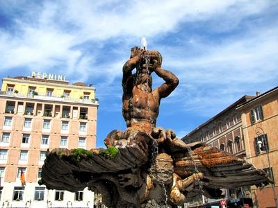 Tritone Fountain - Rome - Bernini-stock-foto